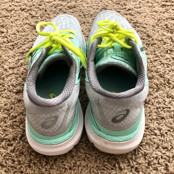 ASICS Women's 33-M Running Shoe - Picture 4 of 8